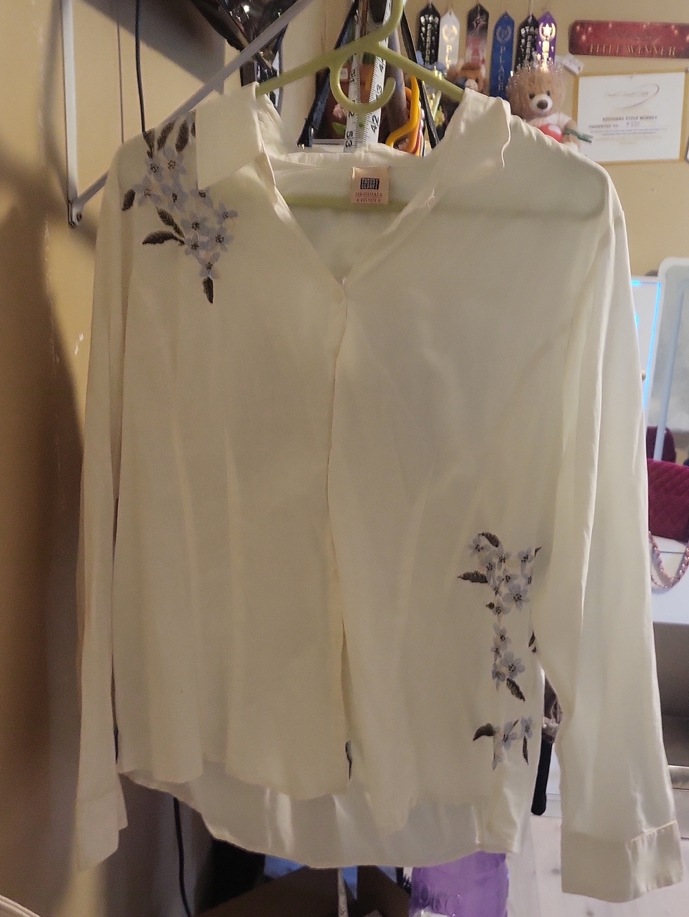 Faded Glory Cream Button-Down Blouse with Blue Floral Embroidery